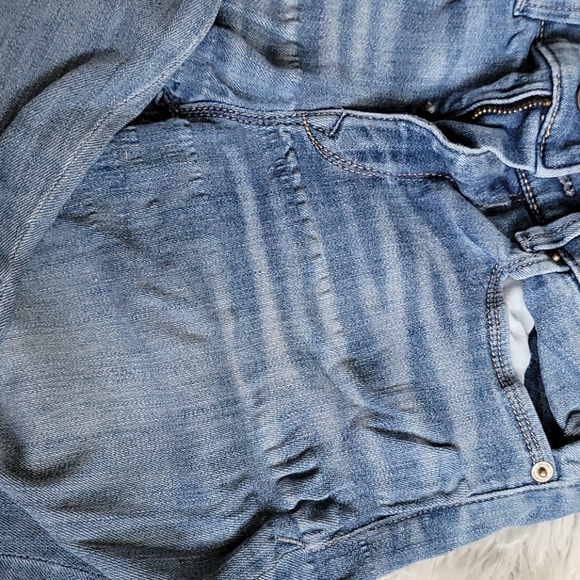 Jeans - Picture 3 of 3